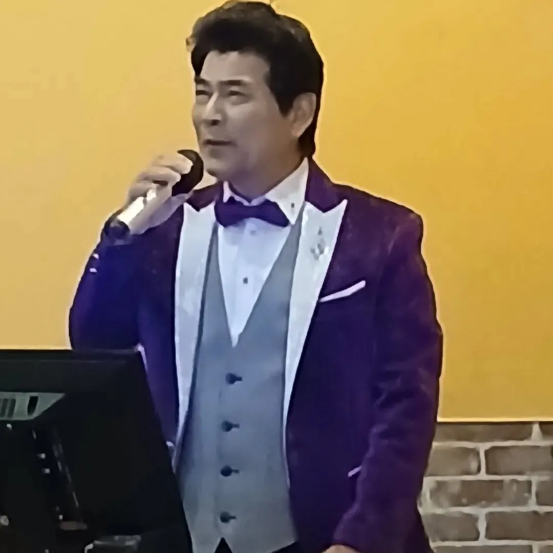 本日、西郷ひろしさんが新曲「海の月」のキャンペーンで私たちの...